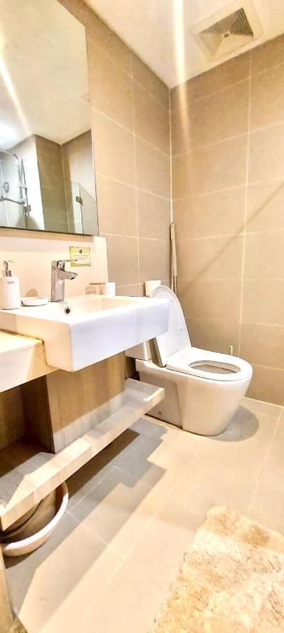 Studio Unit Condo At Antel Serenity Suites Makati Manila Dış mekan fotoğraf